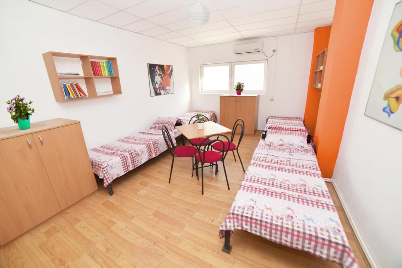Hiljadnikov Apartments Stip Bagian luar foto
