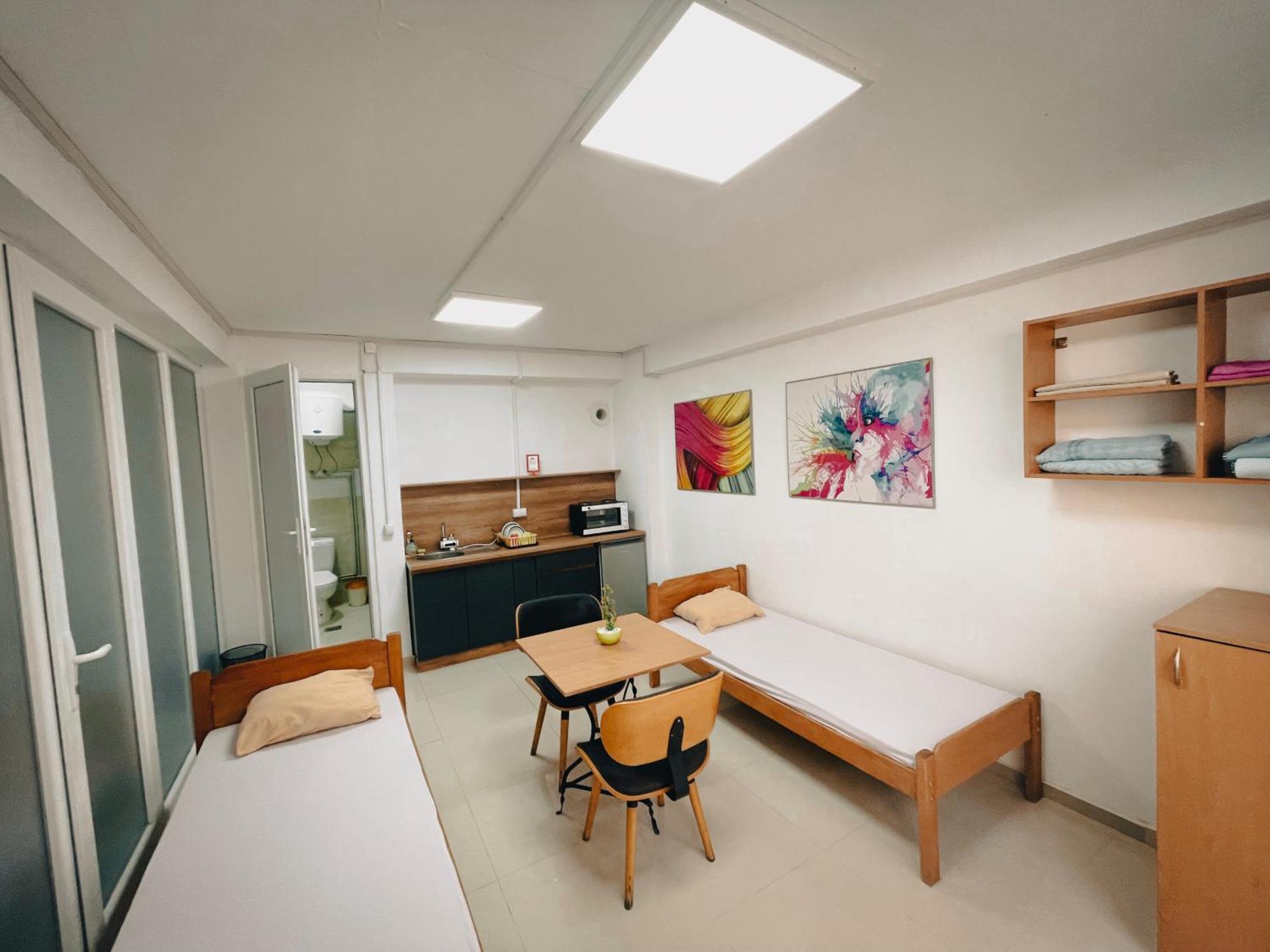 Hiljadnikov Apartments Stip Bagian luar foto