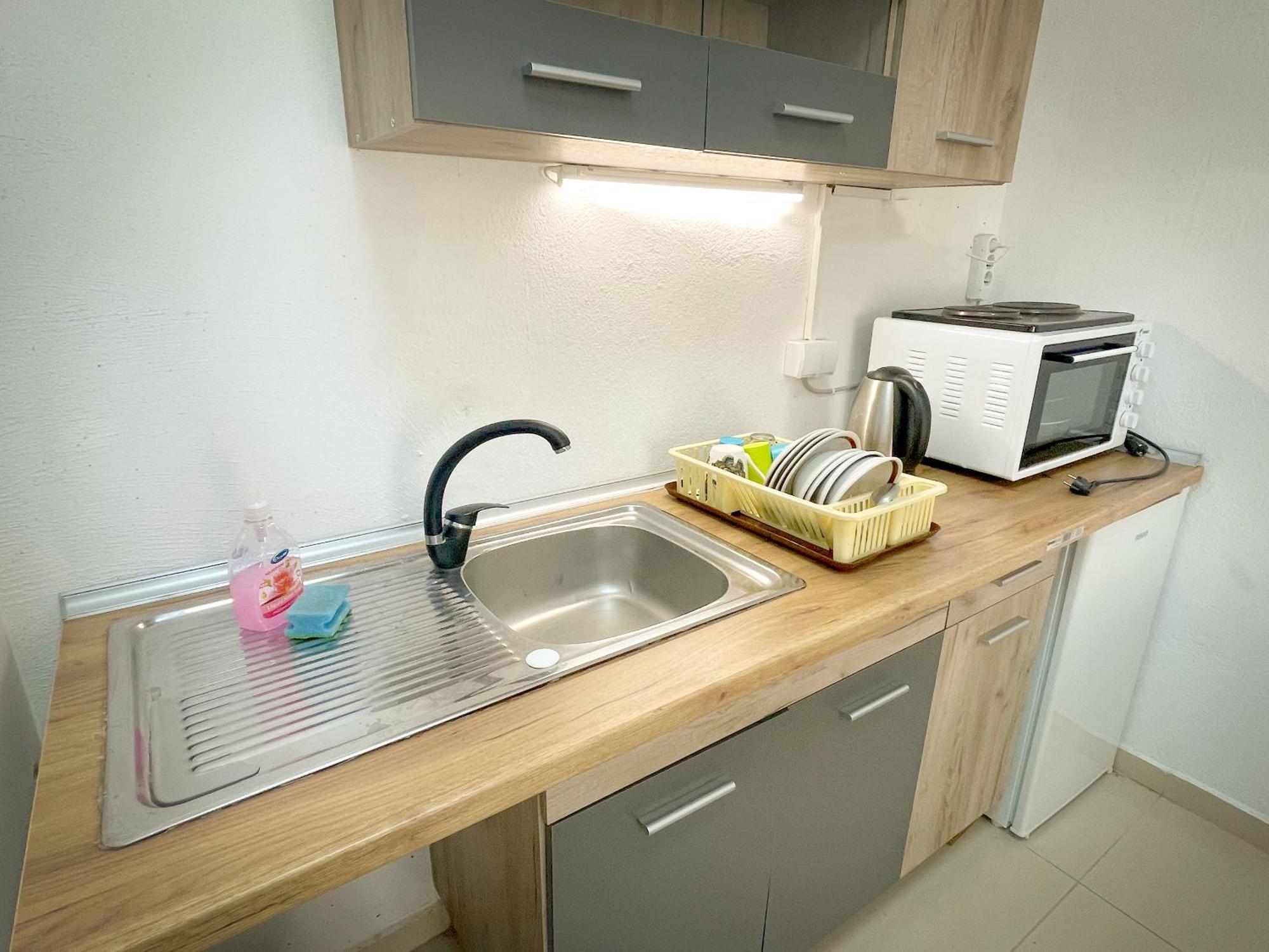 Hiljadnikov Apartments Stip Bagian luar foto