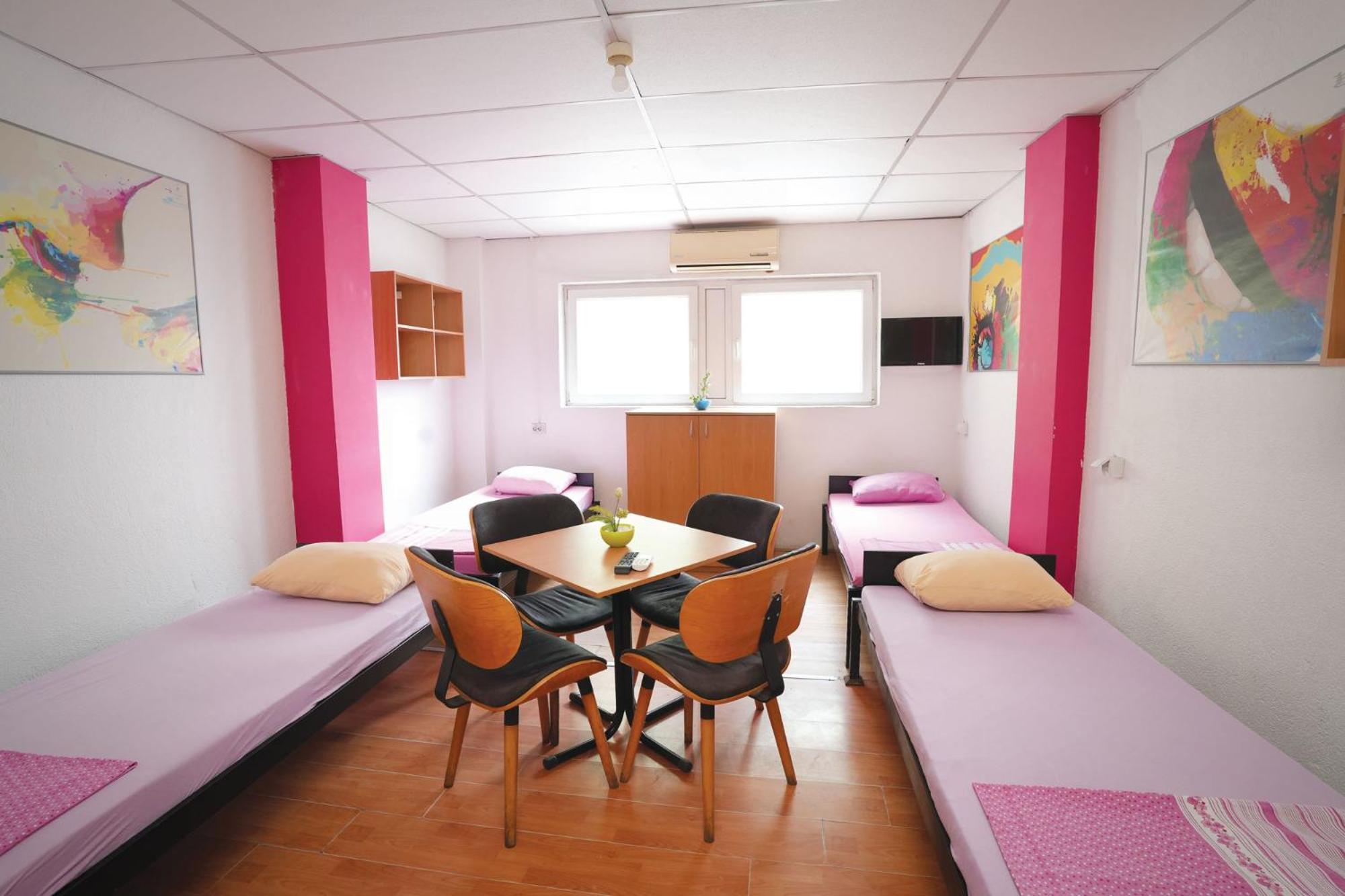 Hiljadnikov Apartments Stip Bagian luar foto