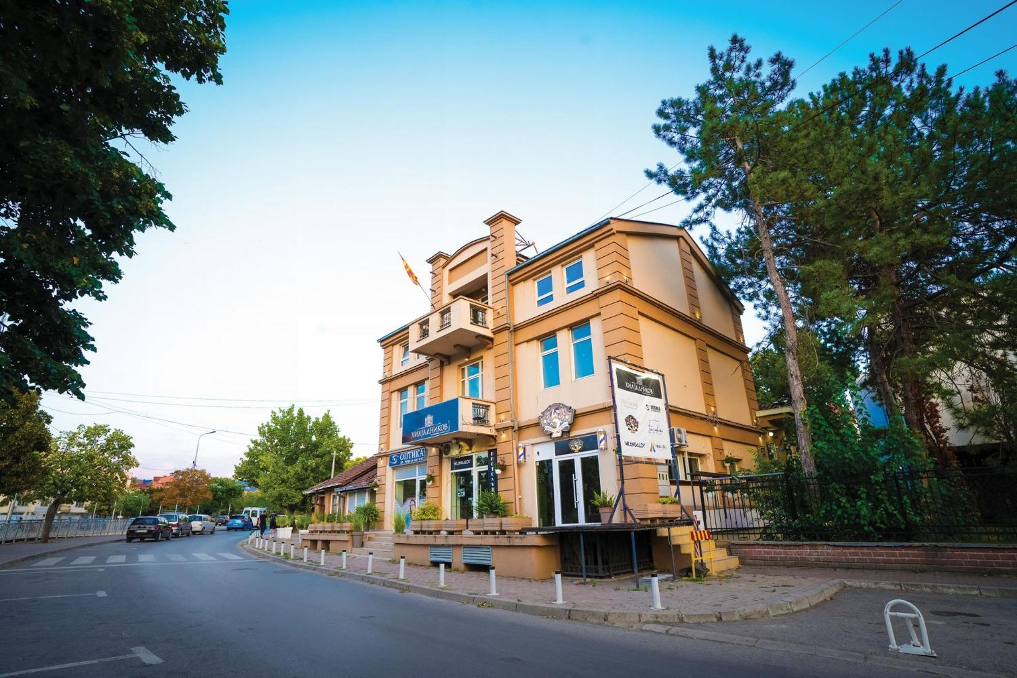 Hiljadnikov Apartments Stip Bagian luar foto