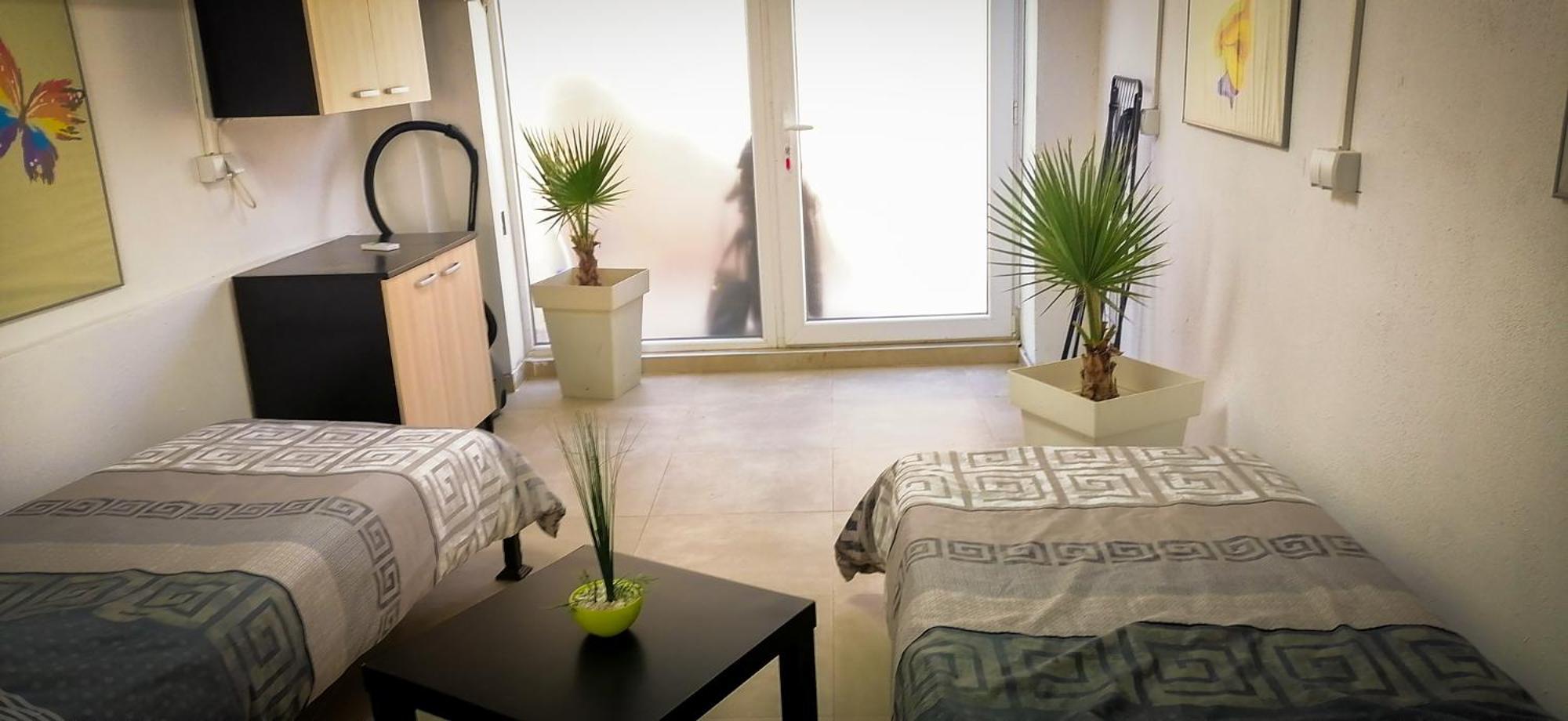 Hiljadnikov Apartments Stip Bagian luar foto