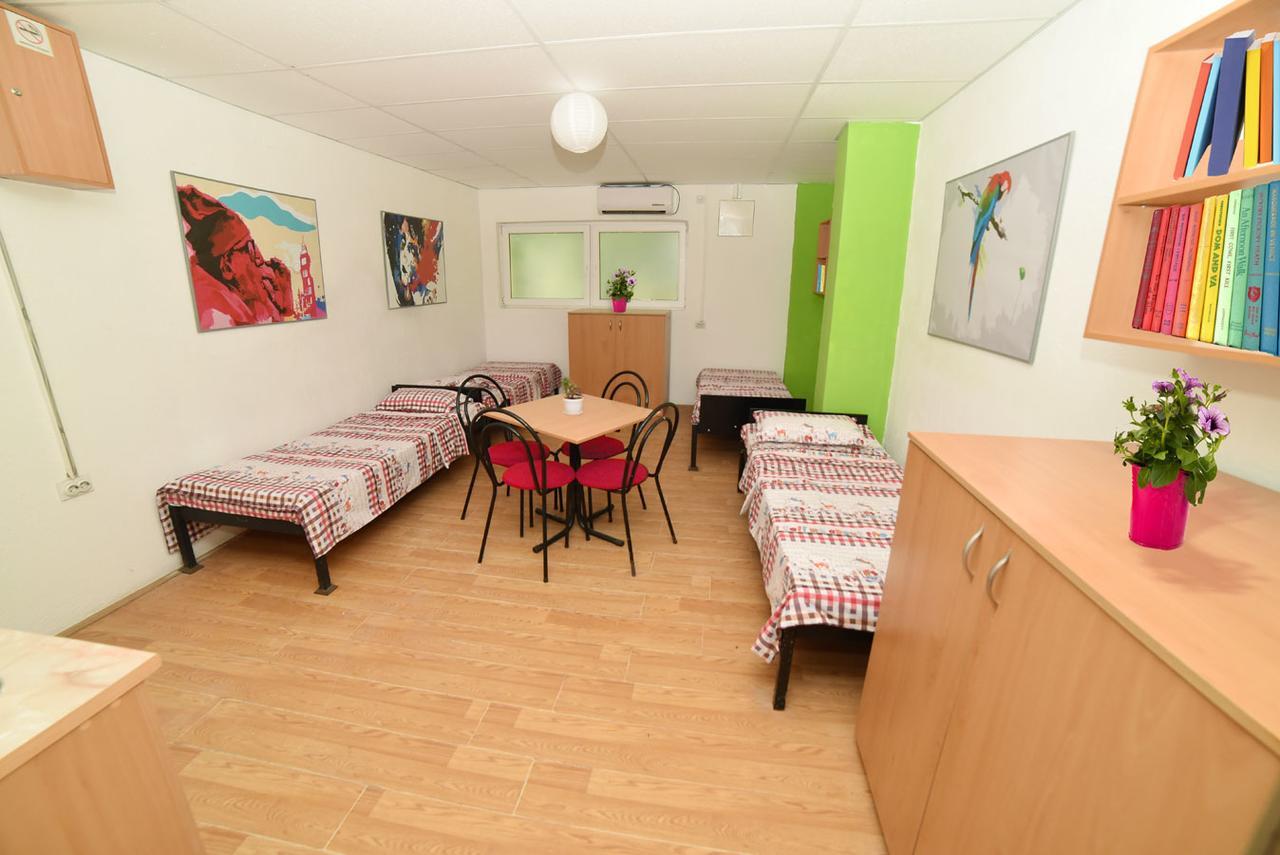 Hiljadnikov Apartments Stip Bagian luar foto