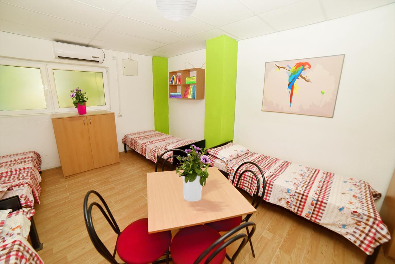 Hiljadnikov Apartments Stip Bagian luar foto